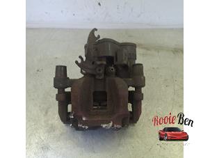 Gebruikte Remklauw (Tang) rechts-achter Landrover Discovery Sport (LC) 2.0 TD4 150 16V Prijs op aanvraag aangeboden door Rooie Ben autodemontage