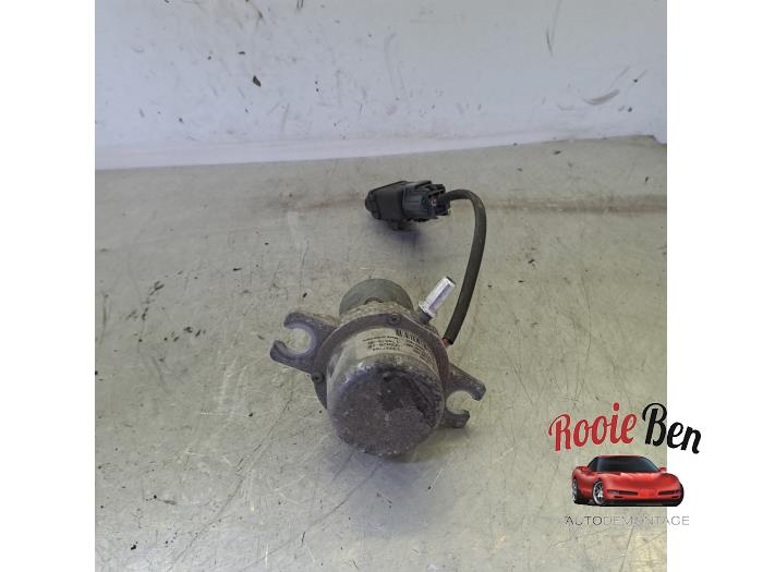 Gebruikte Vacuumpomp (Benzine) Opel Meriva (B) 1.4 Turbo 16V ecoFLEX Prijs € 50,00 Margeregeling aangeboden door Rooie Ben autodemontage