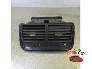 Gebruikte Alarmlicht Schakelaar Opel Meriva 1.4 Turbo 16V ecoFLEX Prijs € 10,00 Margeregeling aangeboden door Rooie Ben autodemontage