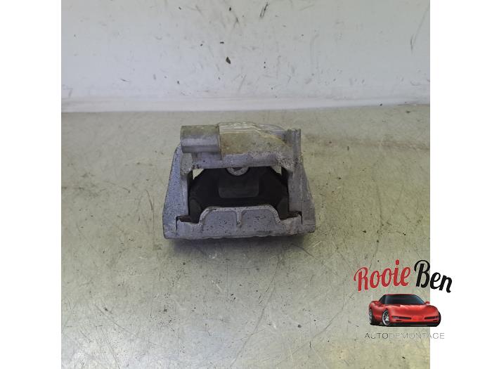 Gebruikte Motorrubber Volkswagen Tiguan (5N1/2) 1.4 TSI 16V 4Motion Prijs € 20,00 Margeregeling aangeboden door Rooie Ben autodemontage