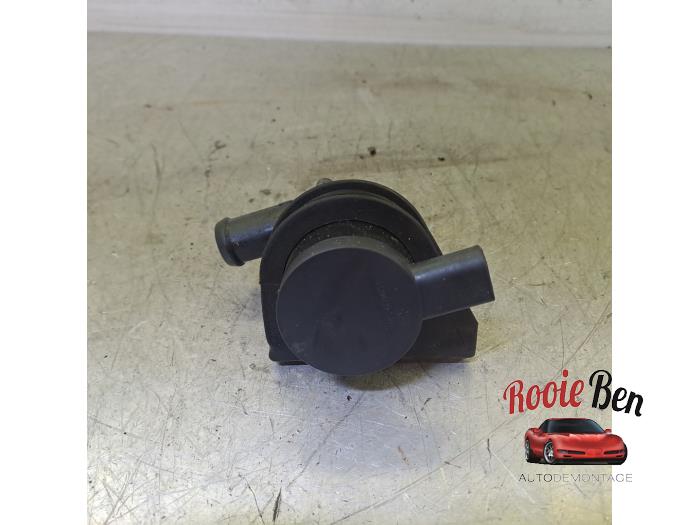 Gebruikte Waterpomp Volkswagen Tiguan (5N1/2) 1.4 TSI 16V 4Motion Prijs € 25,00 Margeregeling aangeboden door Rooie Ben autodemontage