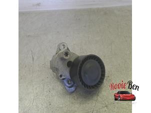 Gebruikte Spanrol Multiriem Seat Leon (KLB) 1.0 TSI 12V Prijs € 15,00 Margeregeling aangeboden door Rooie Ben autodemontage