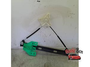 Gebruikte Raammechaniek 4Deurs links-achter Seat Leon (KLB) 1.0 TSI 12V Prijs op aanvraag aangeboden door Rooie Ben autodemontage