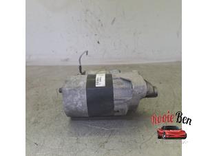 Gebruikte Startmotor Renault Twingo II (CN) 1.2 16V Prijs € 25,00 Margeregeling aangeboden door Rooie Ben autodemontage