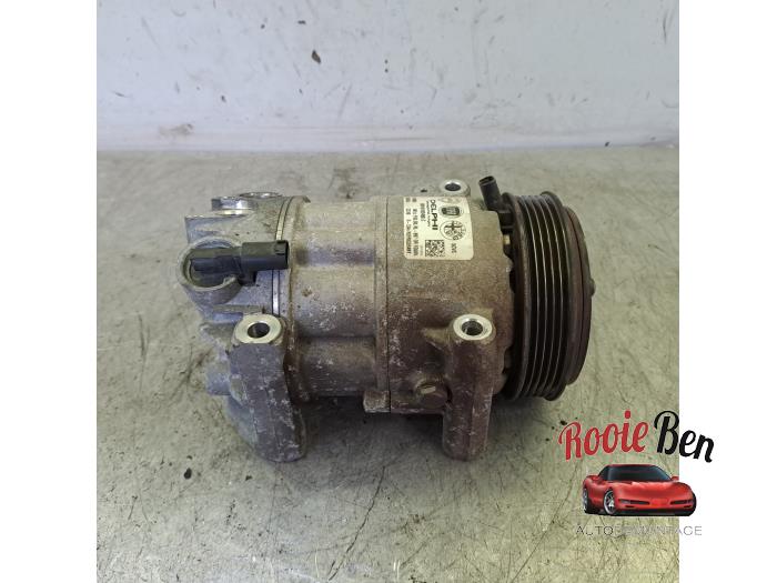 Gebruikte Aircopomp Alfa Romeo Giulietta (940) 1.4 TB 16V Prijs € 75,00 Margeregeling aangeboden door Rooie Ben autodemontage