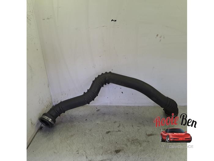 Gebruikte Intercooler Buis Volvo V70 (BW) 1.6 T4 16V Prijs € 25,00 Margeregeling aangeboden door Rooie Ben autodemontage