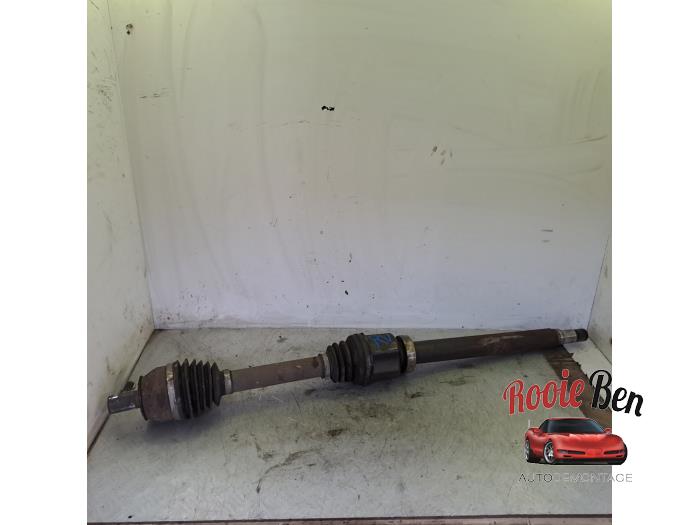 Aandrijfas rechts-voor van een Volvo V70 (BW) 1.6 T4 16V 2013