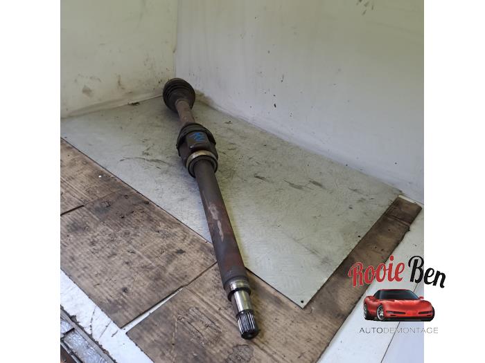 Aandrijfas rechts-voor van een Volvo V70 (BW) 1.6 T4 16V 2013