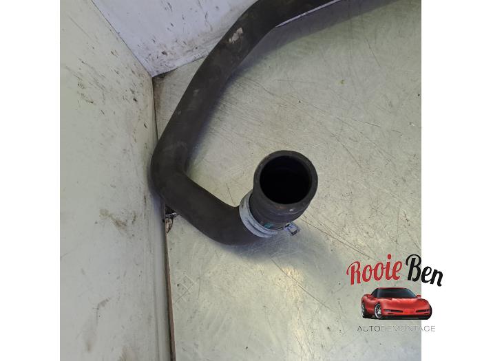 Radiateurslang van een Volvo V70 (BW) 1.6 T4 16V 2013