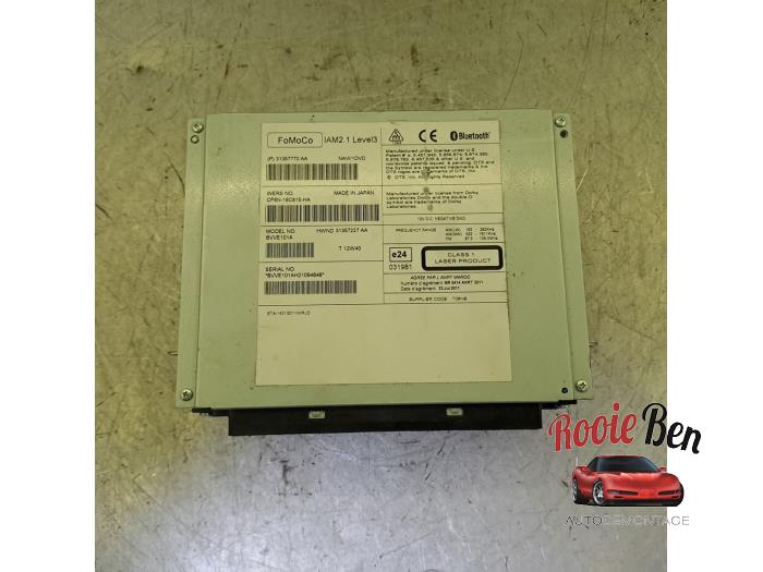Gebruikte Regelunit Multi Media Volvo V70 (BW) 1.6 T4 16V Prijs € 125,00 Margeregeling aangeboden door Rooie Ben autodemontage