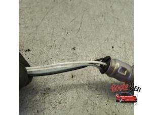 Lambda Sonde van een Chevrolet Spark (M300) 1.0 16V Bifuel 2011