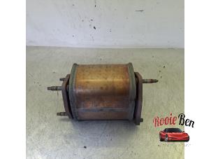 Gebruikte Katalysator Chevrolet Spark (M300) 1.0 16V Bifuel Prijs € 100,00 Margeregeling aangeboden door Rooie Ben autodemontage