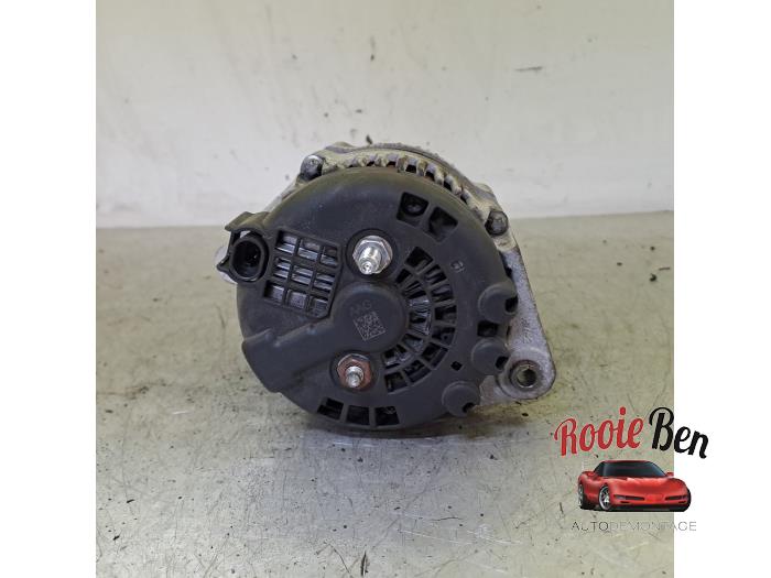 Dynamo van een Chevrolet Spark (M300) 1.0 16V Bifuel 2011