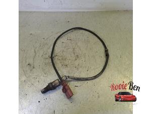 Gebruikte Lambda Sonde Volkswagen Up! (121) 1.0 12V 60 Prijs € 25,00 Margeregeling aangeboden door Rooie Ben autodemontage