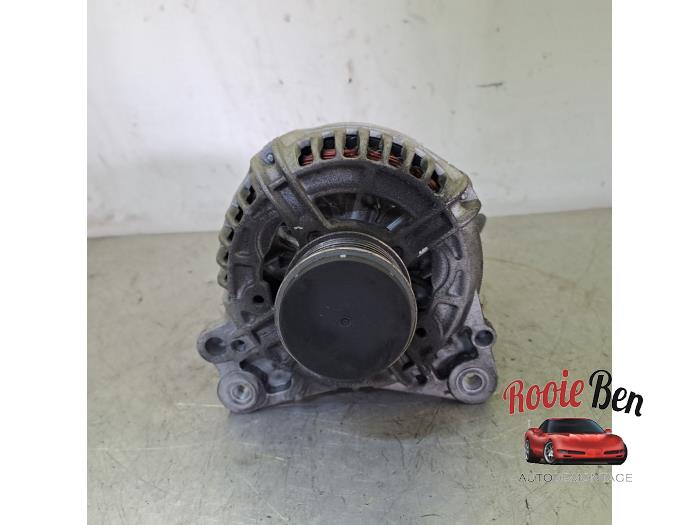 Gebruikte Dynamo Seat Altea (5P1) 1.9 TDI 105 Prijs € 25,00 Margeregeling aangeboden door Rooie Ben autodemontage