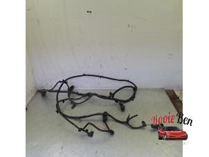 Gebruikte Parkeersensor set Ford Transit Custom 2.0 TDCi 16V Eco Blue 170 Prijs € 75,00 Margeregeling aangeboden door Rooie Ben autodemontage