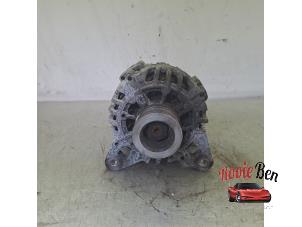 Gebruikte Dynamo Renault Clio III Estate/Grandtour (KR) 1.2 16V TCE 100 Prijs € 50,00 Margeregeling aangeboden door Rooie Ben autodemontage