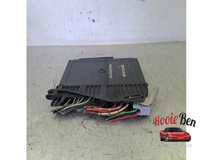 Computer Body Control van een Chrysler Crossfire 3.2 V6 18V 2003