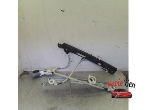 Gebruikte Ruitmechaniek 4Deurs rechts-voor Dodge Caliber 1.8 16V Prijs € 75,00 Margeregeling aangeboden door Rooie Ben autodemontage