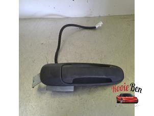 Gebruikte Achterklep Handgreep Jeep Cherokee/Liberty (KJ) 3.7 V6 24V Prijs op aanvraag aangeboden door Rooie Ben autodemontage