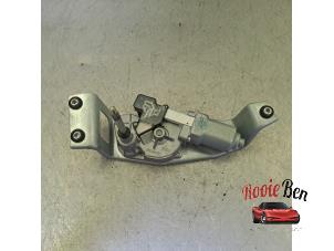 Gebruikte Motor Ruitenwisser achter BMW 1 serie (F20) 116d 1.6 16V Efficient Dynamics Prijs € 25,00 Margeregeling aangeboden door Rooie Ben autodemontage