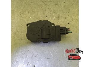 Gebruikte Kachelklep Motor BMW 1 serie (F20) 116d 1.6 16V Efficient Dynamics Prijs € 10,00 Margeregeling aangeboden door Rooie Ben autodemontage