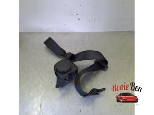 Gebruikte Veiligheidsgordel links-achter BMW 1 serie (F20) 116d 1.6 16V Efficient Dynamics Prijs € 25,00 Margeregeling aangeboden door Rooie Ben autodemontage