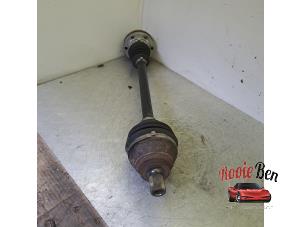 Gebruikte Cardanas rechts-voor (VWA) Volkswagen Golf VII (AUA) 2.0 R 4Motion 16V Prijs op aanvraag aangeboden door Rooie Ben autodemontage