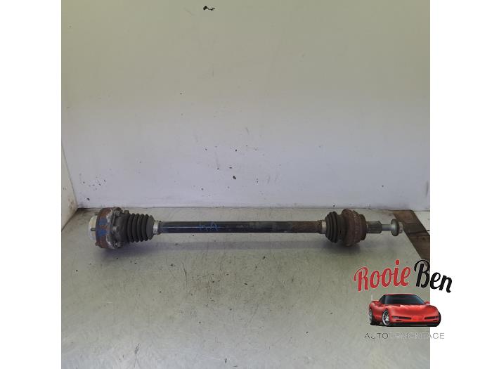 Gebruikte Aandrijfas rechts-achter Volkswagen Golf VII (AUA) 2.0 R 4Motion 16V Prijs € 50,00 Margeregeling aangeboden door Rooie Ben autodemontage