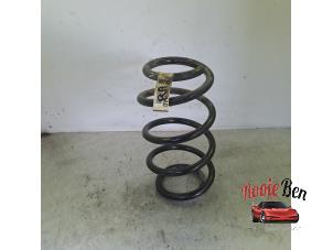 Gebruikte Veerschroef achter Dodge Nitro 3.7 STX V6 4x4 Autom. Prijs € 40,00 Margeregeling aangeboden door Rooie Ben autodemontage