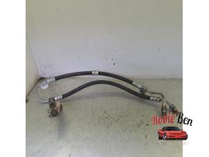 Gebruikte Oliedruk Leiding Jeep Compass I (MK49) 2.4 16V 4x4 Prijs op aanvraag aangeboden door Rooie Ben autodemontage