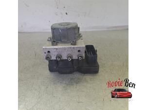 Gebruikte ABS Pomp Fiat Punto III (199) 1.3 JTD Multijet 80 16V Prijs op aanvraag aangeboden door Rooie Ben autodemontage