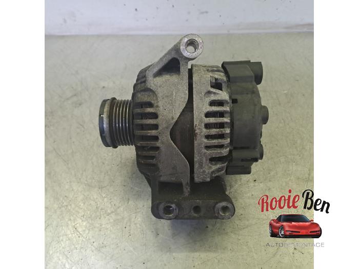 Dynamo van een Fiat Punto III (199) 1.3 JTD Multijet 80 16V 2014