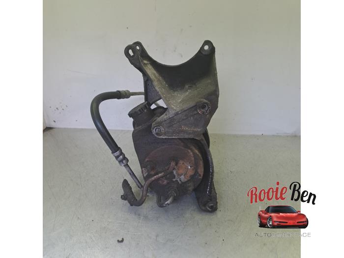 Pomp Servo van een Chevrolet K-Serie 4x4 5.7 V8 TBI K107 1995