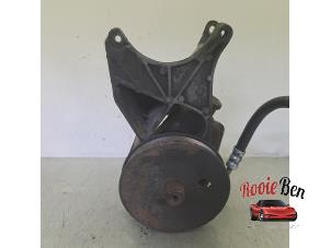 Pomp Servo van een Chevrolet K-Serie 4x4 5.7 V8 TBI K107 1995