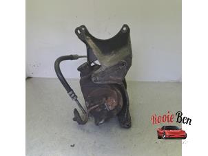 Pomp Servo van een Chevrolet K-Serie 4x4 5.7 V8 TBI K107 1995