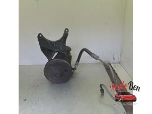 Gebruikte Stuurpomp Chevrolet K-Serie 4x4 5.7 V8 TBI K107 Prijs op aanvraag aangeboden door Rooie Ben autodemontage