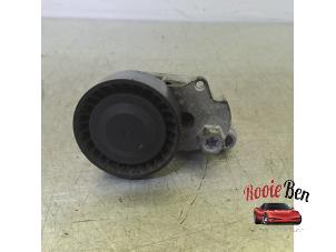 Gebruikte Spanrol Multiriem Volkswagen Up! (121) 1.0 12V 60 Prijs € 15,00 Margeregeling aangeboden door Rooie Ben autodemontage