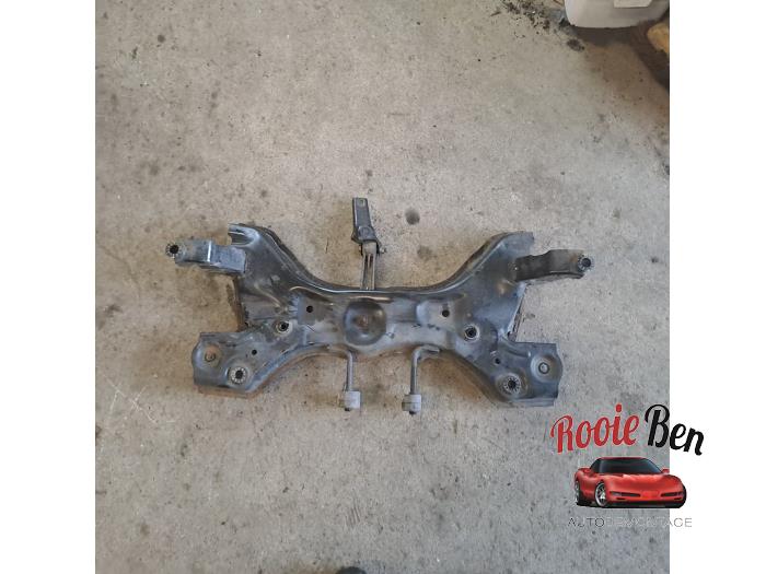 Gebruikte Subframe Volkswagen Up! (121) 1.0 12V 60 Prijs € 50,00 Margeregeling aangeboden door Rooie Ben autodemontage