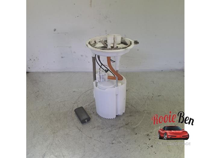 Gebruikte Tank element Pomp Volkswagen Up! (121) 1.0 12V 60 Prijs € 50,00 Margeregeling aangeboden door Rooie Ben autodemontage