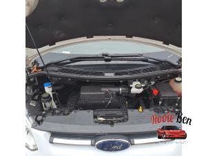 Gebruikte Versnellingsbak Ford Transit Custom 2.2 TDCi 16V Prijs op aanvraag aangeboden door Rooie Ben autodemontage