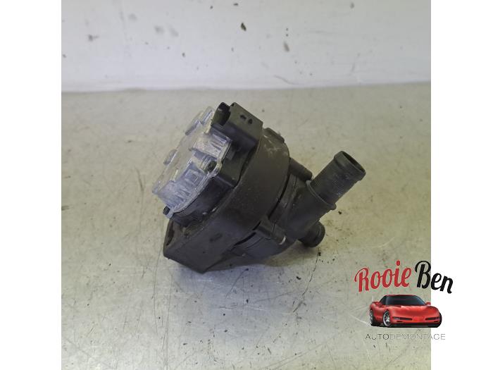 Gebruikte Waterpomp Mercedes Citan (420.6) 1.5 108 CDI Prijs € 100,00 Margeregeling aangeboden door Rooie Ben autodemontage