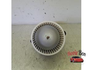 Gebruikte Chaufage Ventilatiemotor Hyundai i10 1.0 12V Prijs op aanvraag aangeboden door Rooie Ben autodemontage