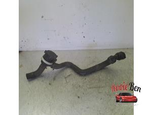 Gebruikte Extra waterpomp Opel Insignia 1.4 Turbo 16V Ecotec Prijs € 25,00 Margeregeling aangeboden door Rooie Ben autodemontage