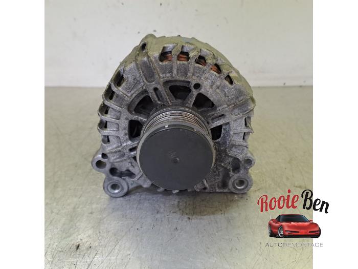 Gebruikte Dynamo Volkswagen Transporter T5 2.0 TDI DRF Prijs € 50,00 Margeregeling aangeboden door Rooie Ben autodemontage