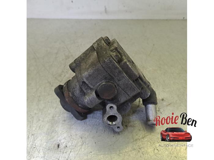 Gebruikte Pomp Servo Volkswagen Transporter T5 2.0 TDI DRF Prijs € 50,00 Margeregeling aangeboden door Rooie Ben autodemontage