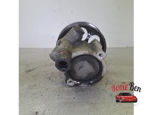 Pomp Servo van een Renault Laguna III Estate (KT) 2.0 Turbo 16V GT 2010