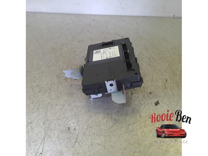 Gebruikte Bodycontrol Module Kia Niro I (DE) 1.6 GDI Hybrid Prijs € 125,00 Margeregeling aangeboden door Rooie Ben autodemontage
