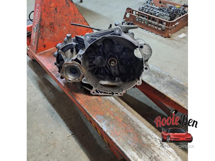 Gebruikte Versnellingsbak Seat Leon (5FB) 1.0 TSI 12V Prijs € 500,00 Margeregeling aangeboden door Rooie Ben autodemontage