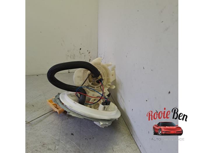Gebruikte Tank element Pomp Cadillac BLS 2.0 Turbo 16V Prijs € 100,00 Margeregeling aangeboden door Rooie Ben autodemontage